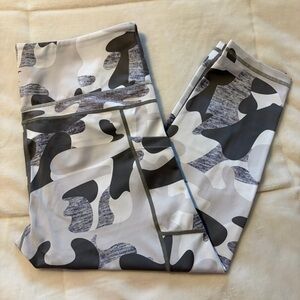 ZYIA Camouflage Leggings - Black, Gray, White